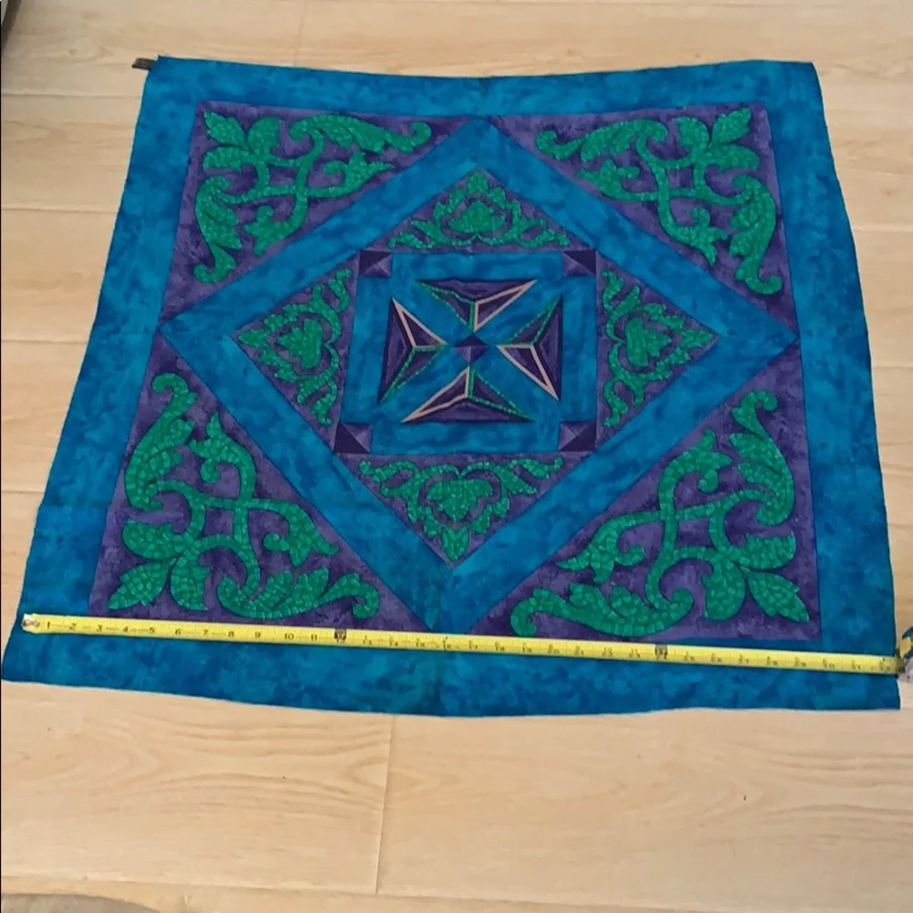 Signed silk Italian SCARF - Picture 13 of 14